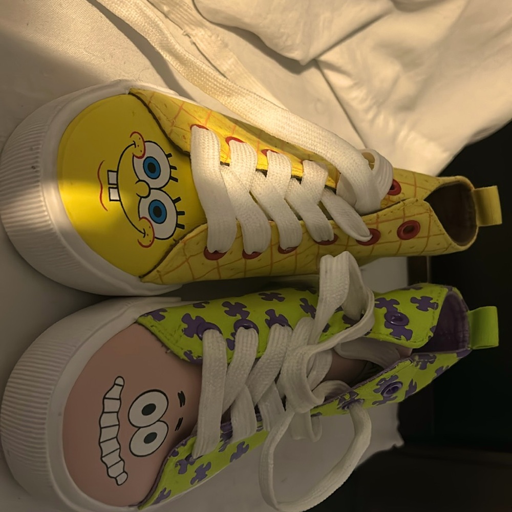 SpongeBob And Patrick Shoes These Are A Pair